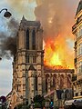 De Notre Dame in brand.