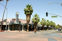 PalmSpringsDowntown20050611.jpg