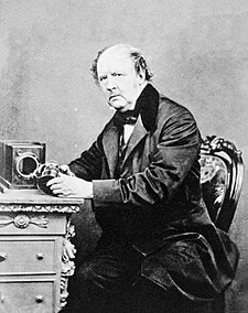 William Henry Fox Talbot, en una fotografía de 1864.