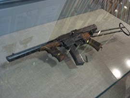 Второй образец пистолета-пулемёта Калашникова в экспозиции ВИМАИВиВС.