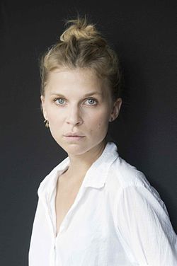 Clémence Poésy 2014.