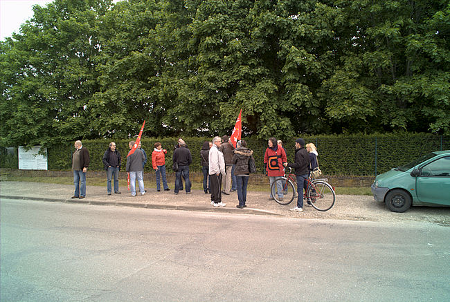 Les premiers manifestants.