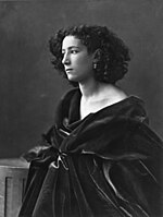 Sarah Bernhardt retratada por Nadar