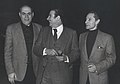 Accoglie a Roma Simon Virsaladze, scenografo georgiano, e Jurij Grigorovič direttore del ballo al Teatro Bol'šoj di Mosca (fine anni '70).