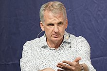 Timothy Snyder 2019.jpg