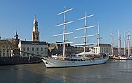 Ship at the IJsselkade