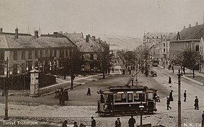 Sett mot nord (1907) Lundgreengården t.v.; Munkegata; Stiftsgården t.h. Foto: N.K./NTNU UB