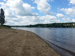 La plage de Bonnu en 2016.