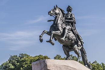 Le Cavalier de bronze, statue équestre monumentale de Pierre le Grand, œuvre d'Étienne Maurice Falconet, à Saint-Pétersbourg. (définition réelle 4 500 × 3 000)