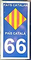 Logotip Pays Catalan/Pais Català i codi dels Pirineus Orientals.