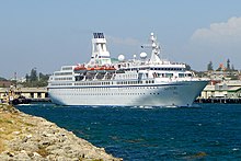 Astor departing from Fremantle Harbour, 2014