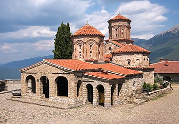 L'église du monastère Saint-Naum, à Ohrid (Macédoine du Nord). (définition réelle 4 291 × 2 980)