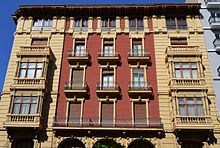 Façana de la Rambla de la casa de l'Ascensor, Alacant.JPG