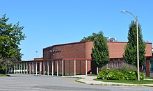 Description de l'image Holyoke High School, main campus.JPG.