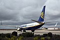 Avión de Ryanair Boeing 737-800 en el aeropuerto de Valladolid, 2016.