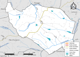 Carte en couleur présentant le réseau hydrographique de la commune