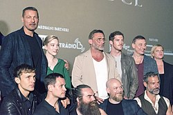 Tvůrci a herci na novinářské konferenci 6. září 2022