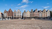 Typische Spätbarockarchitektur auf der Ostseite des Grand'Place