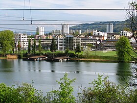 Sicht von Wettingen über die Limmat auf Neuenhof