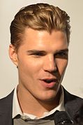 Chris Zylka (2011)