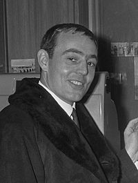 Ian St John (1966).jpg