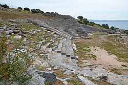 Thorikoksen teatterin rauniot.