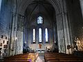 Kirchenschiff und der Chor der Abteikirche