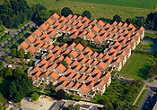 Luchtfoto van De Kasbah in Hengelo