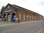 Station goods shed