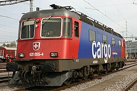 La Re 620 055-4 à la gare de Lausanne-Triage.