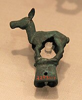 Shajing Culture Bronze Deer Ornament