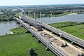 Die Waalbrücken bei Zaltbommel: Dr.-Ing.-W.-Hupkes-Brücke, Bommelse Brücke, Martinus-Nijhoff-Brücke (v. l. n. r.), Foto vom Mai 2007