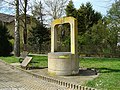 Ziehbrunnen am Dorfplatz