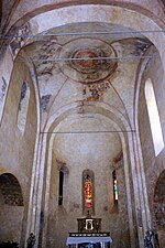L'abside et les vestiges des peintures murales.