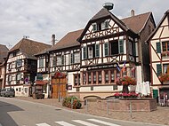 Auberge « Aux Deux Clés », 54 rue du Général-de-Gaulle.