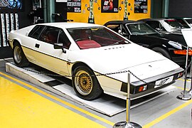 Lotus Esprit Wet Nellie S1 de L'Espion qui m'aimait (1977)