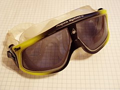 aqua sphere goggles