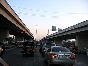 ถ.ร่มเกล้า(Rom Klao Road) - panoramio.jpg