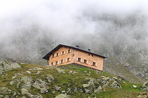 Blick auf die Tiefrastenhütte