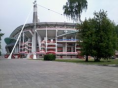 نمایی از بیرون ورزشگاه در سال ۲۰۱۲