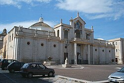 Manfredonia katedrálisa