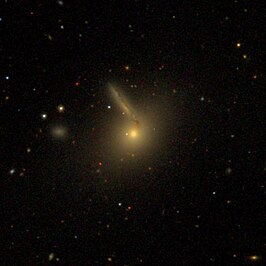 NGC4015 (midden)