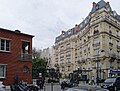 位於巴黎十六區的蒙莫朗西別墅區（法语：Villa Montmorency）入口