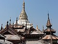 Samostan in stupa z griča Sagaing