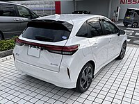 Note Aura rear view