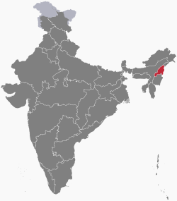 அமைவிடம்: நாகாலாந்து  (சிவப்பு) in இந்தியா  (அடர் சாம்பல்)