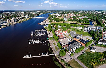 Cursul râului în orașul Pärnu, aproape de vărsarea sa în Marea Baltică