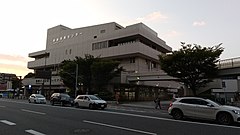 早良市民センター（2階～）、藤崎乗継バスターミナル（1階）