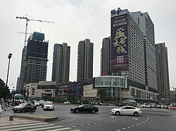 临平银泰城（2018年6月）