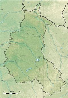 Mapa konturowa Szampanii-Ardenów, u góry nieco na prawo znajduje się punkt z opisem „miejsce bitwy”